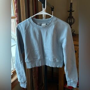 Aritzia TNA Cropped Cozy Fleece Sweatshirt size smalll